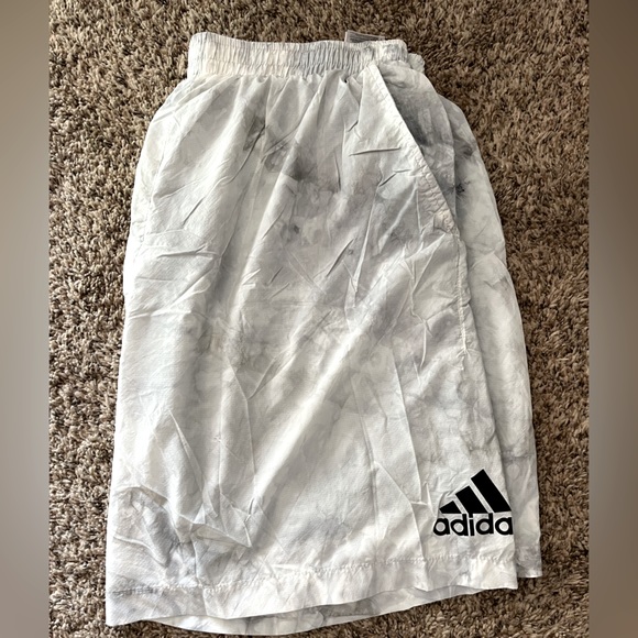 Athletic shorts - Picture 1 of 1